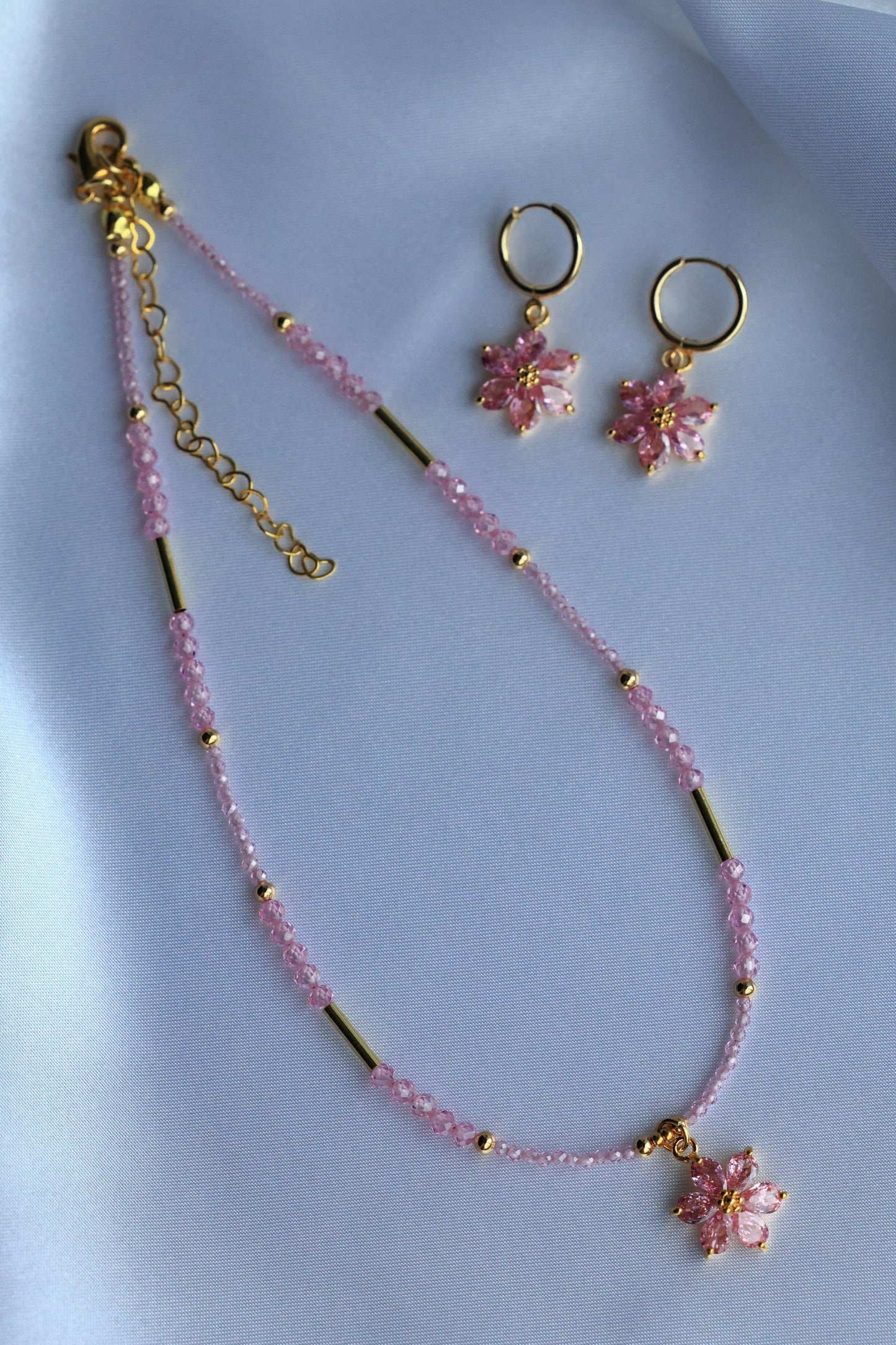 SET Necklace + Earrings, Natural Pink Zircon and Flower Pendant