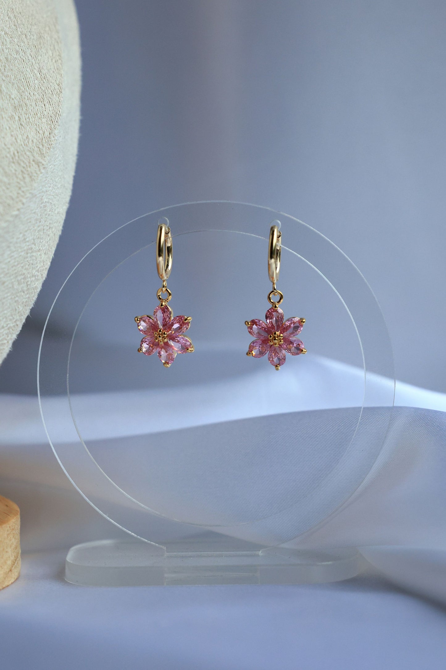 SET Necklace + Earrings, Natural Pink Zircon and Flower Pendant