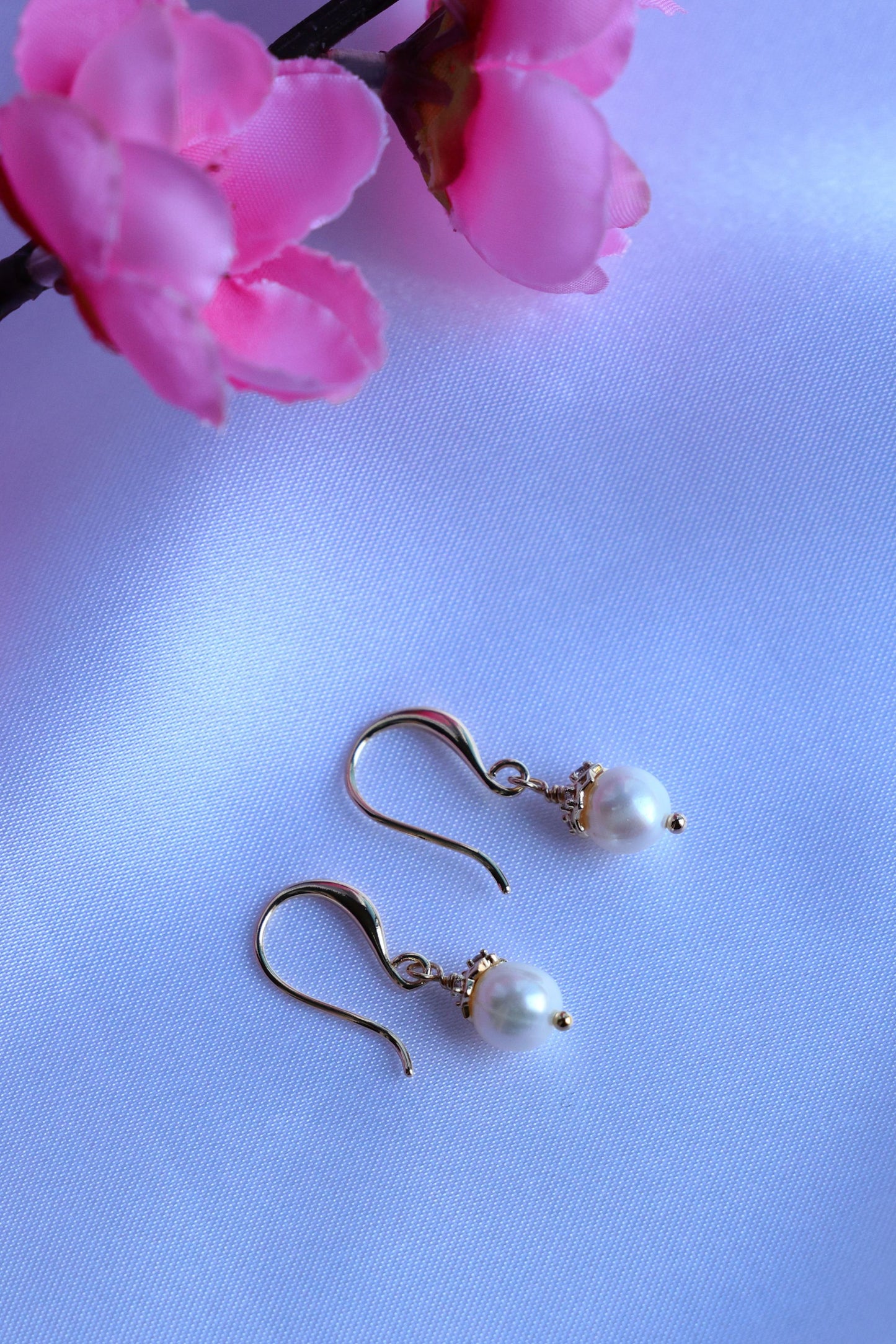 Natural Freshwater Pearl Earrings