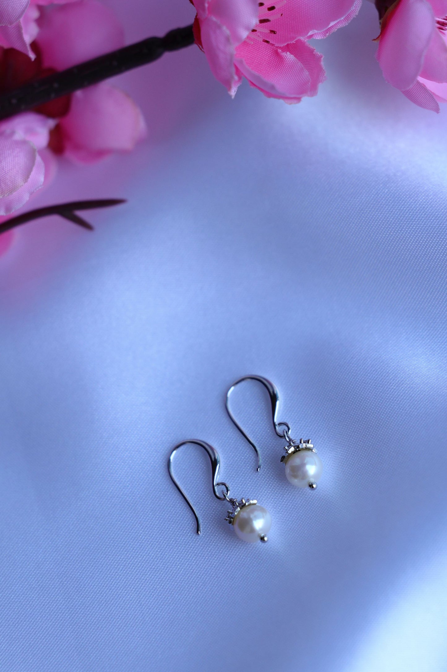 Natural Freshwater Pearl Earrings