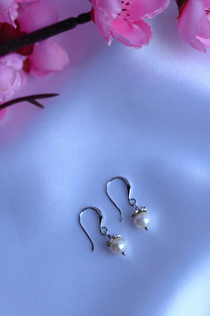 Natural Freshwater Pearl Earrings