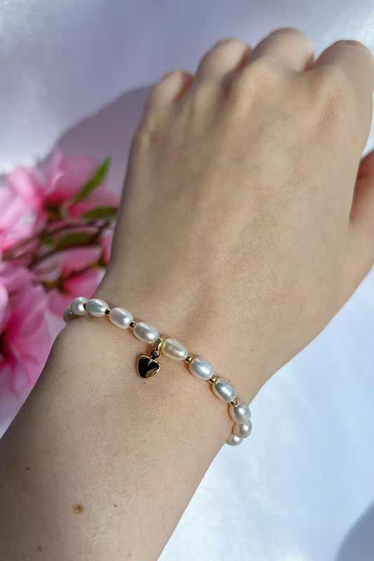 Natural Freshwater Pearl Bracelet with Heart Pendant