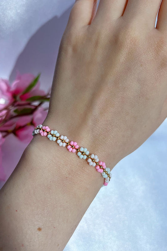 Pastel Floral Beaded Bracelet "Marshmallow"