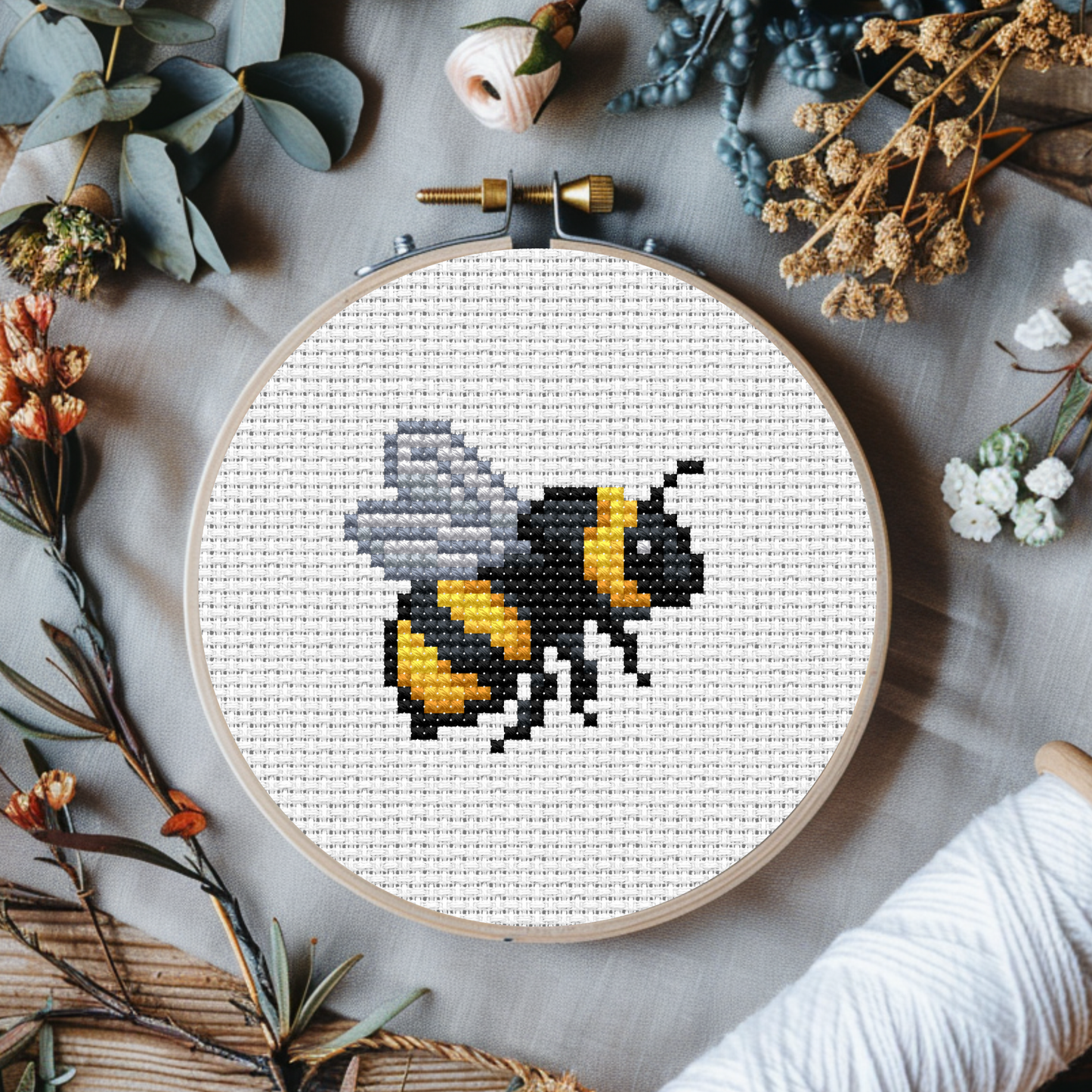Digital Cross Stitch Pattern "Bumblebee"
